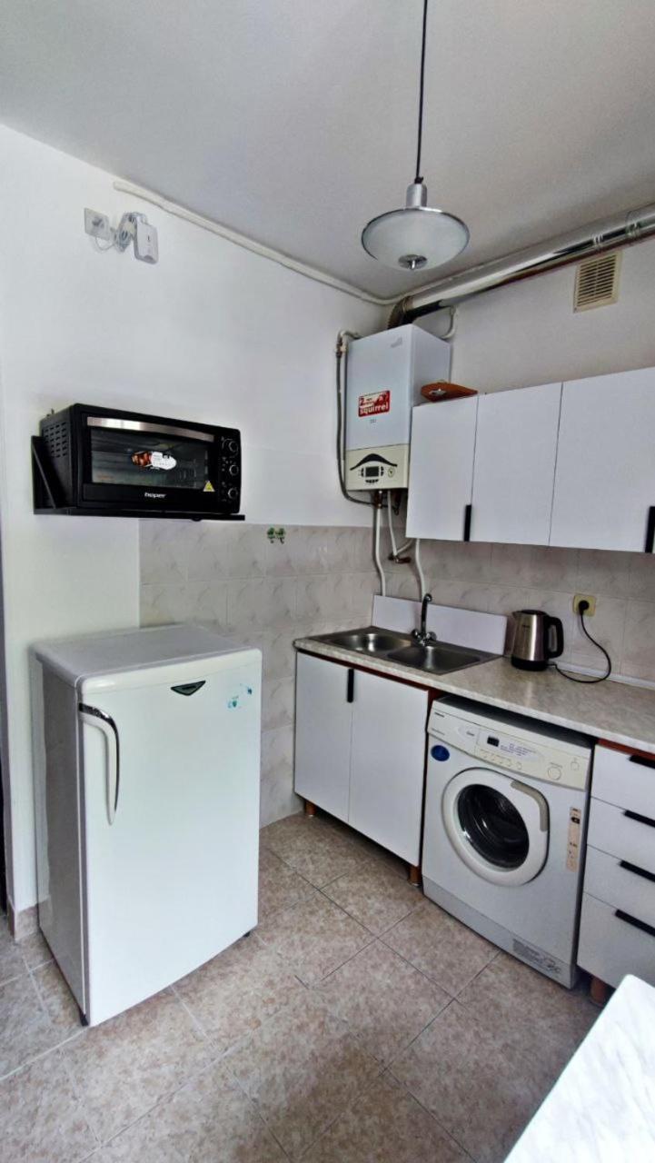 Apartments On Sayat-Nova 14 เยเรวาน ภายนอก รูปภาพ
